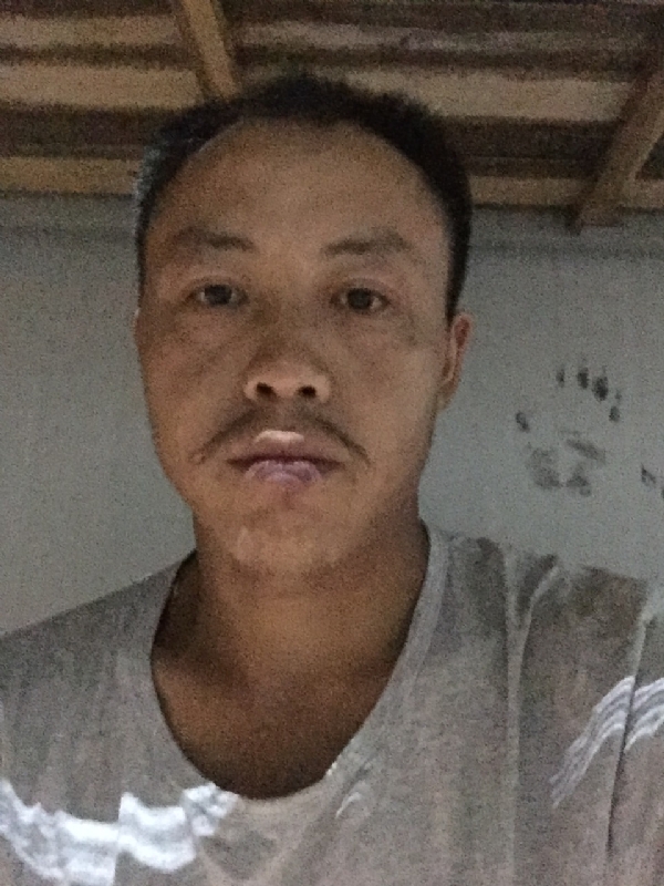 老曹的第二张照片--南充认干亲服务网